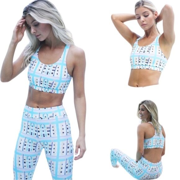 Laurie Nouchka Tops - Laurie ouchka ym rop op